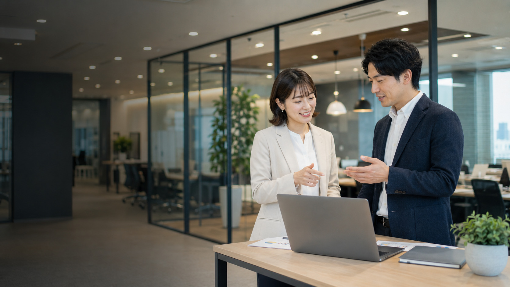 オンライン講座販売ページ、講師信頼と AI検索可視性コンテンツ最適化イメージ